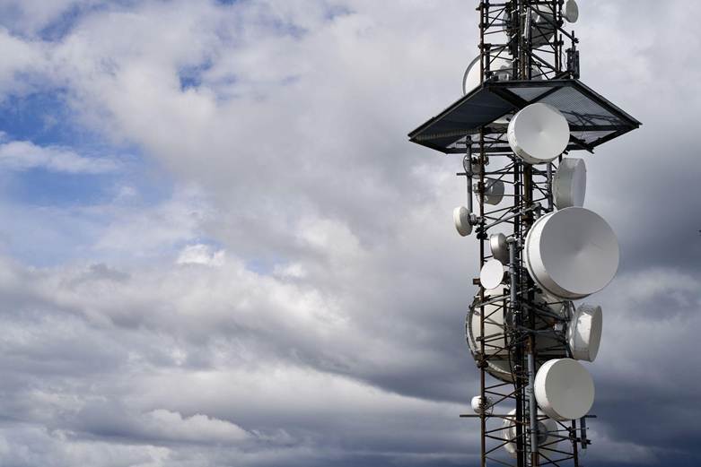 How Antenna Design Influences GNSS Performance in Demanding Applications